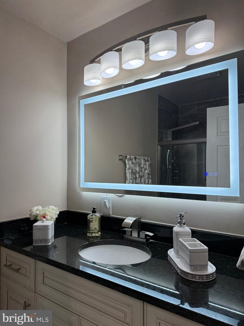 19505 Pt Lookout Rd, Lex Pk MD 20653-3123 exterior