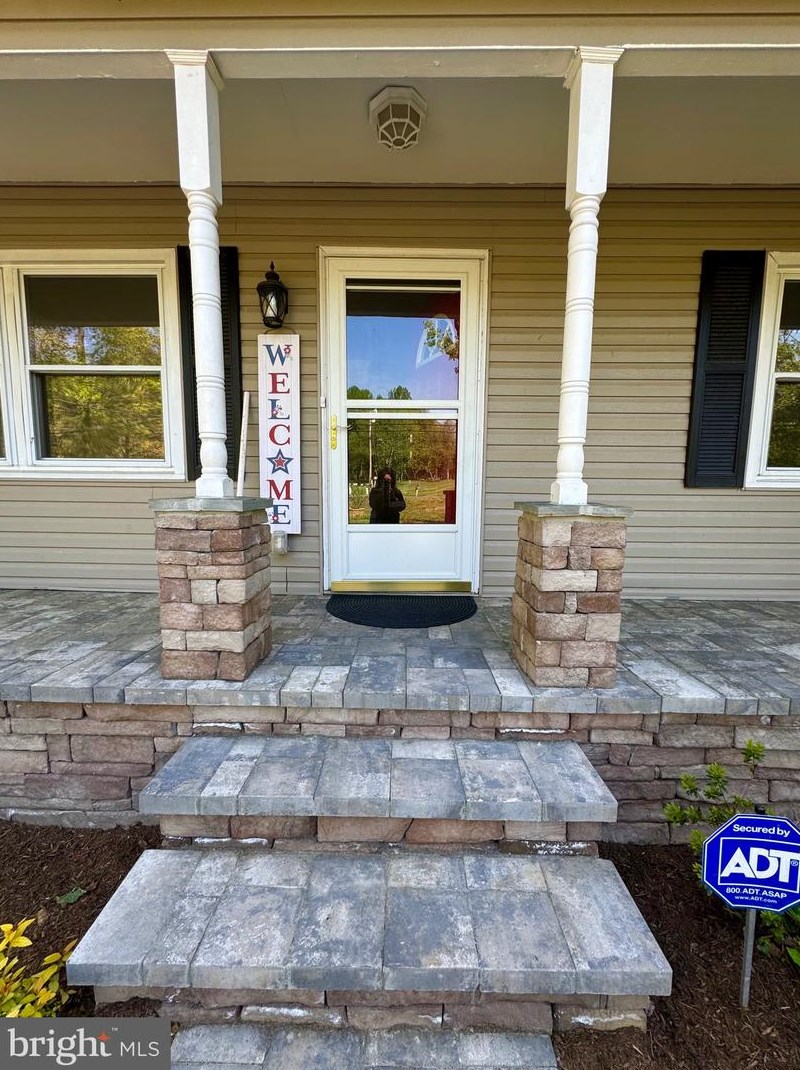 19505 Pt Lookout Rd, Lex Pk MD 20653-3123 exterior