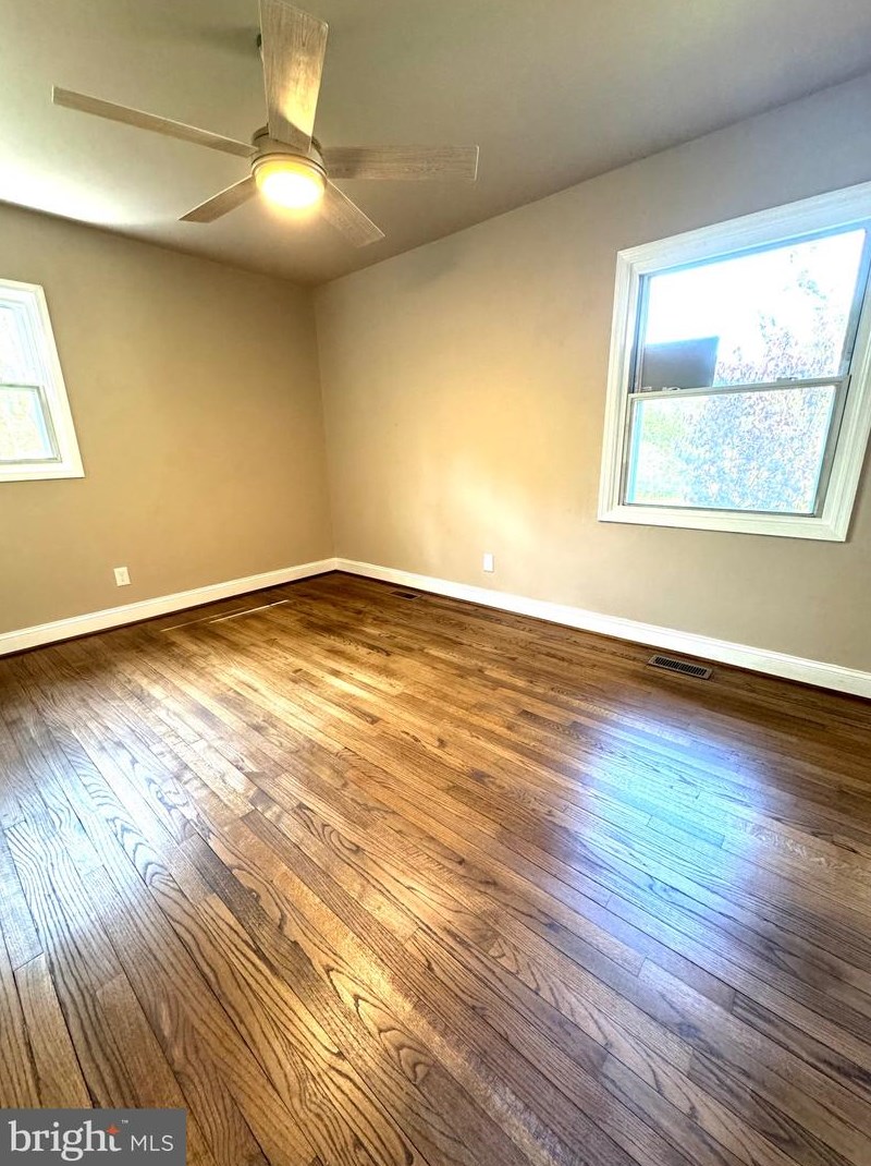 19505 Pt Lookout Rd, Lex Pk MD 20653-3123 exterior