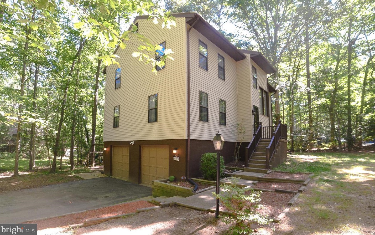 23294 Holly Hill Ln, California, MD 20619-6125