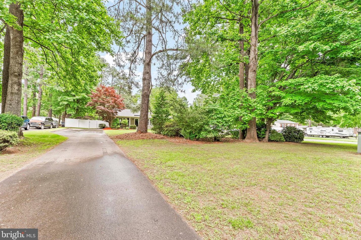 39460 Golden Beach Rd, Mechanicsville, MD 20659