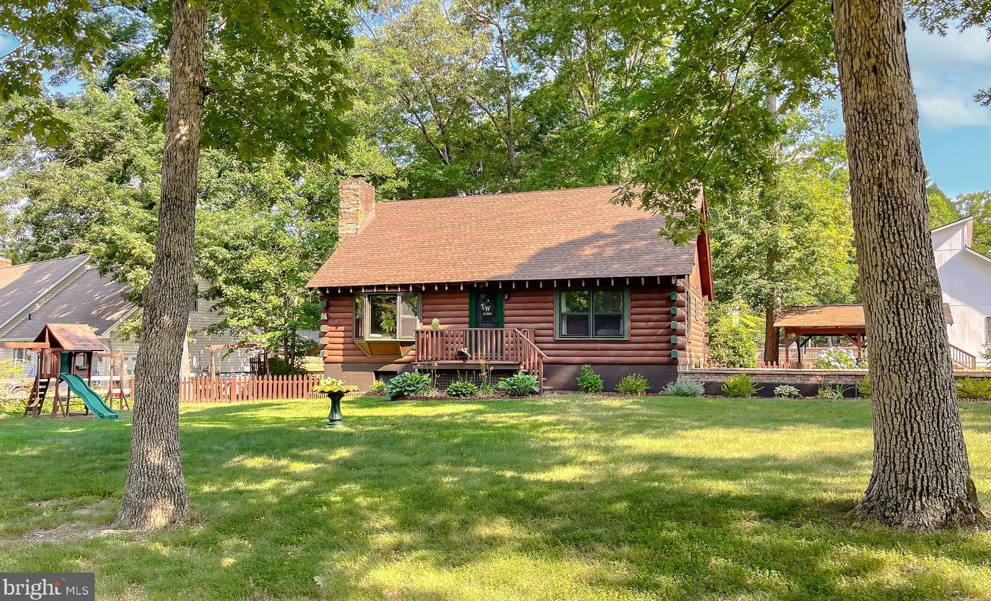 25910 Hills Dr, Mechanicsville, MD 20659