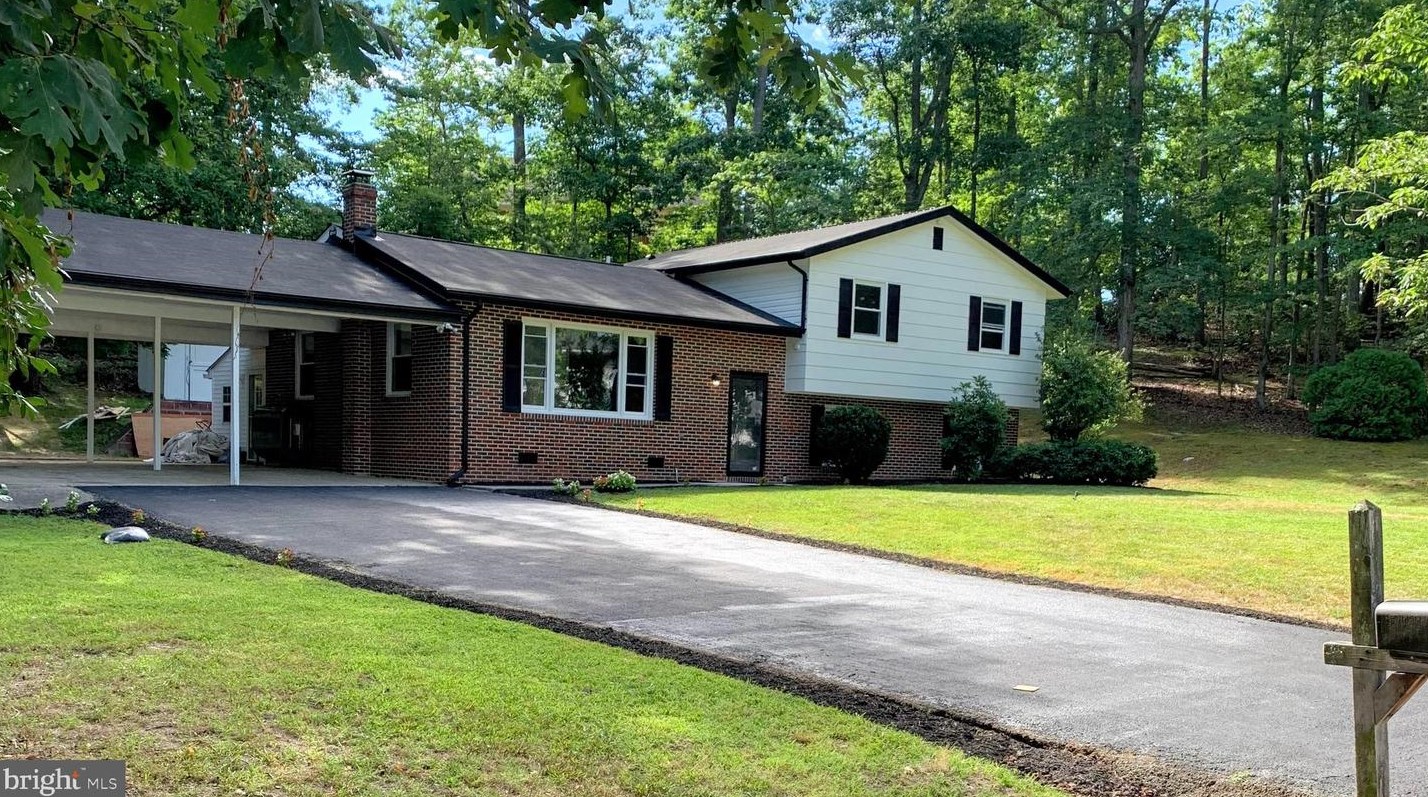 22856 Gunston Dr, Lex Pk, MD 20653