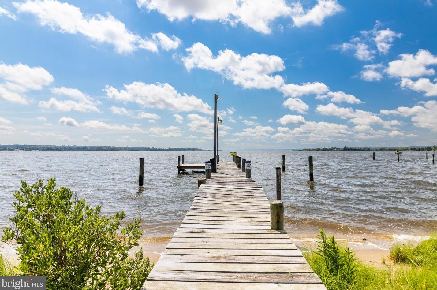 40600 Waterview Dr, Mechanicsville, MD 20659