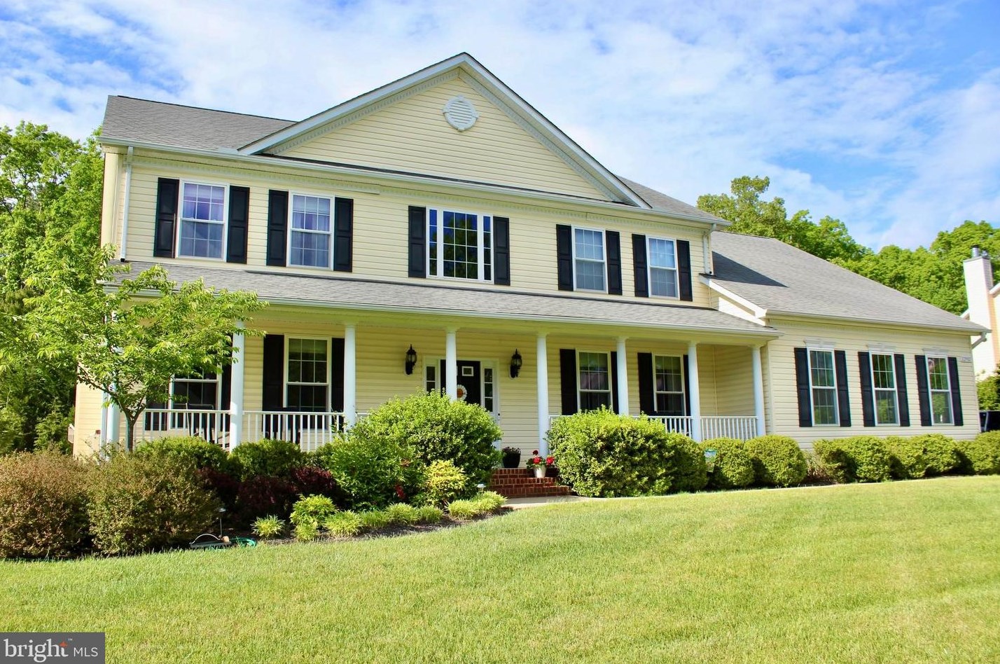 22902 S Pembrook Dr, Hollywood, MD 20636