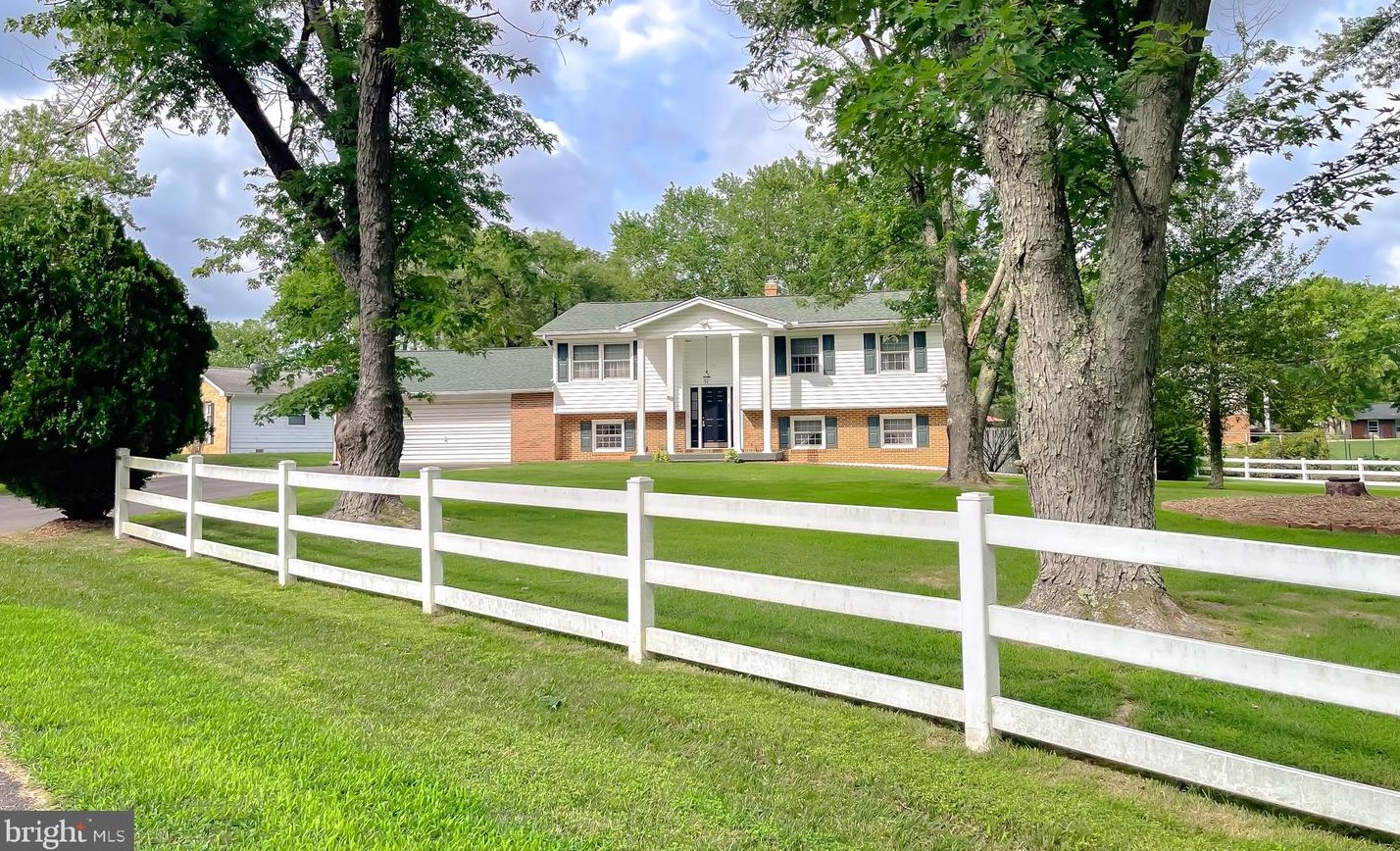 21475 Williams Dr, Lex Pk, MD 20653