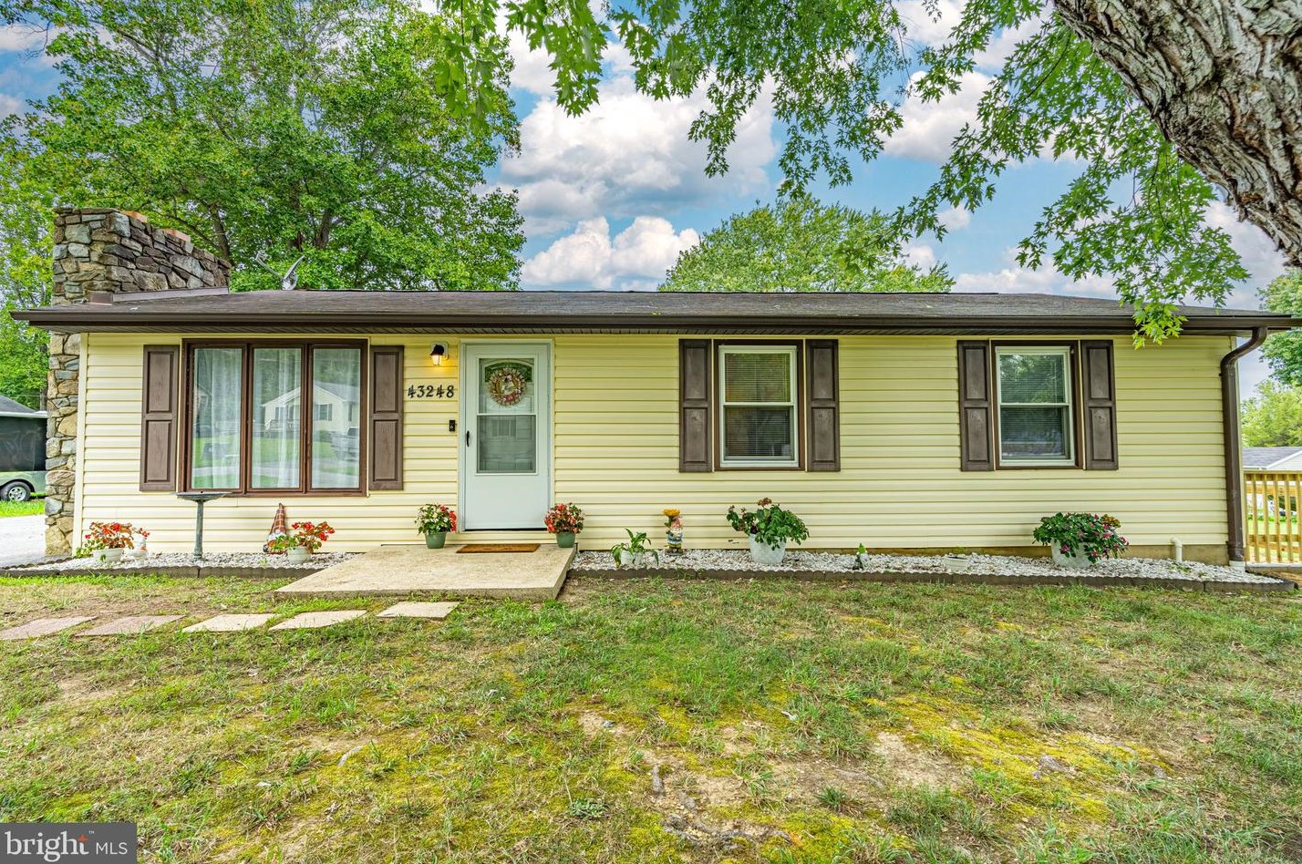 43248 Plainview Dr, Hollywood, MD 20636