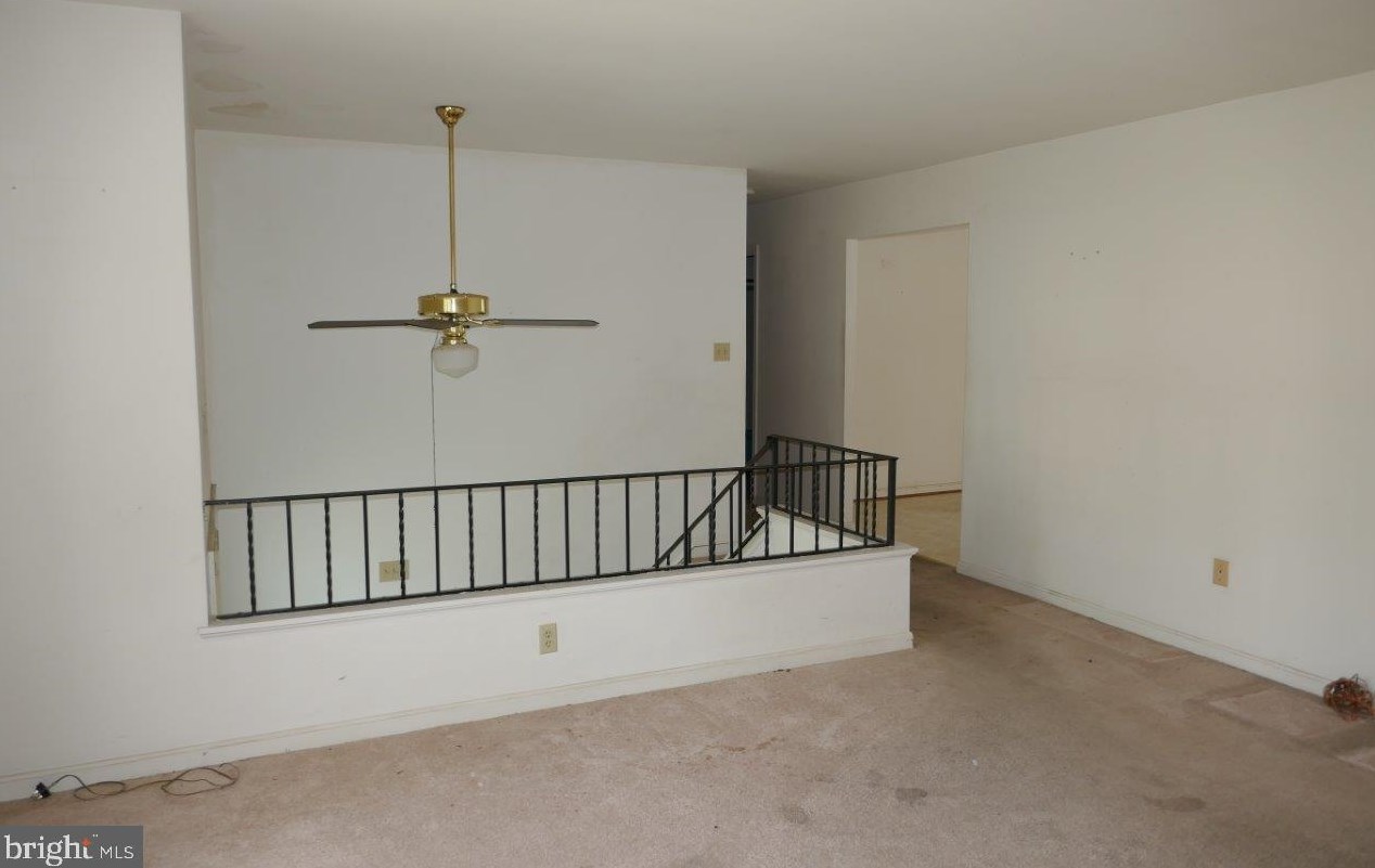 39743 Daniel Cir, Mechanicsville, MD 20659