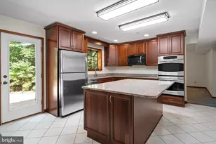 44628 Cedar Ct, California, MD 20619 - Photo 4