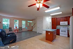 25005 Secretariate Dr, Hollywood, MD 20636 - Photo 4