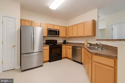 23560 F D R Boulevard #204, California, MD 20619 - Photo 10