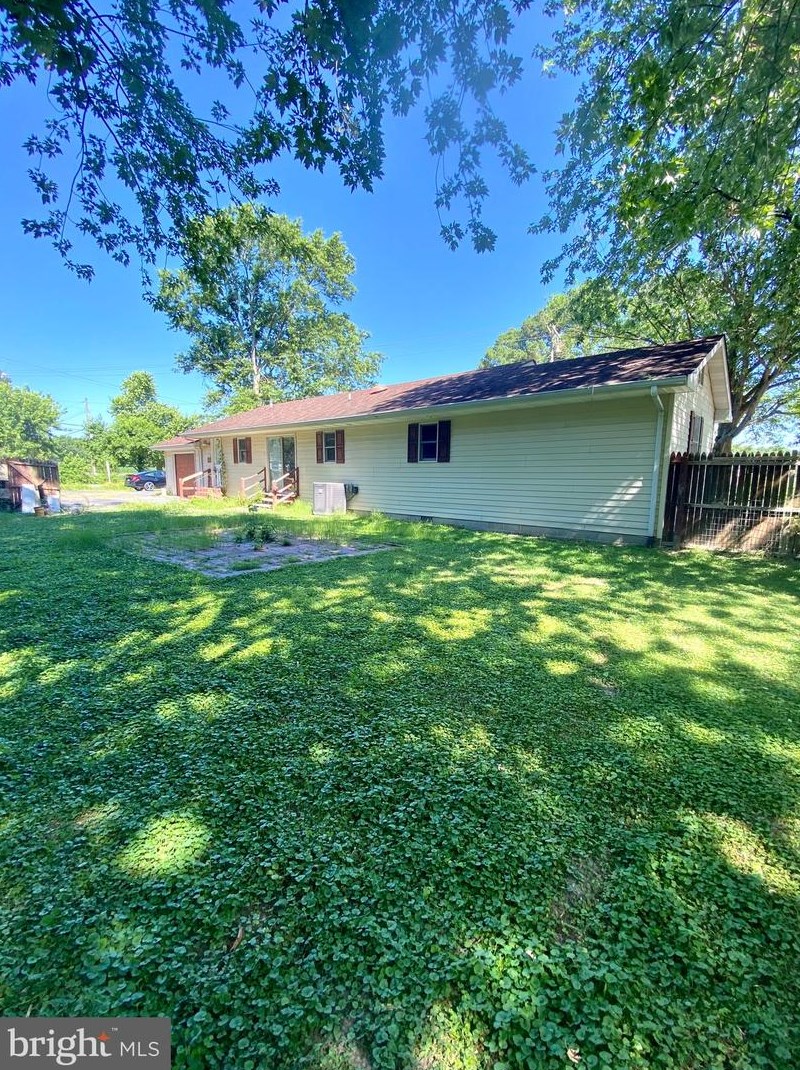 12073 Crisfield Ln, Princess Anne MD  21853-2119 exterior