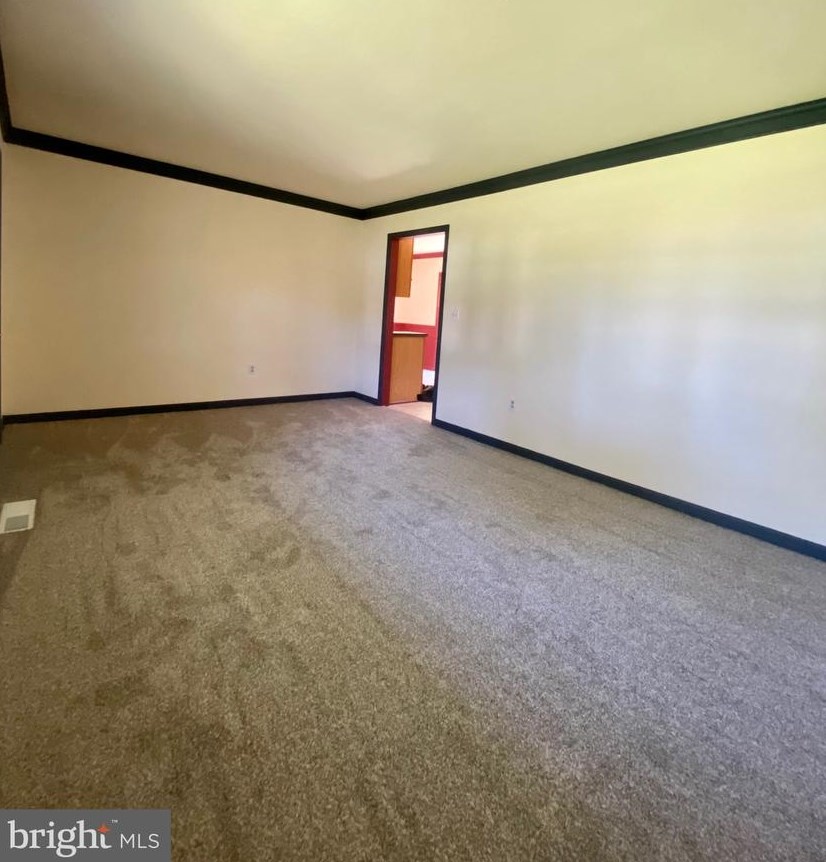 12073 Crisfield Ln, Princess Anne MD  21853-2119 exterior