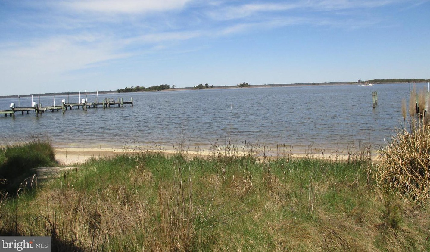 26388 Mount Vernon Rd, Princess Anne MD  21853-3556 exterior