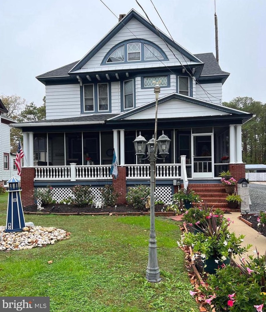 10 S Somerset Ave, Crisfield, MD 21817