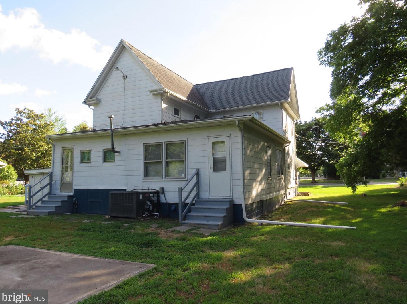 3375 Lawsonia Rd, Crisfield, MD 21817