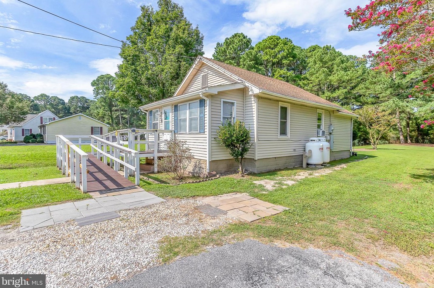 4208 Jacksonville Rd, Crisfield, MD 21817