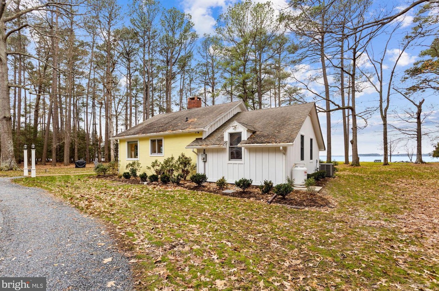 24331 Deep Neck Rd, Royal Oak, MD 21662-1300