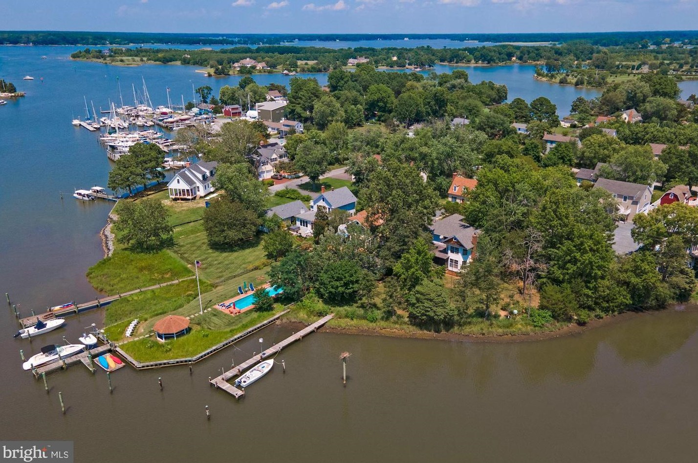 106 Myrtle St, Oxford, MD 21654-1267