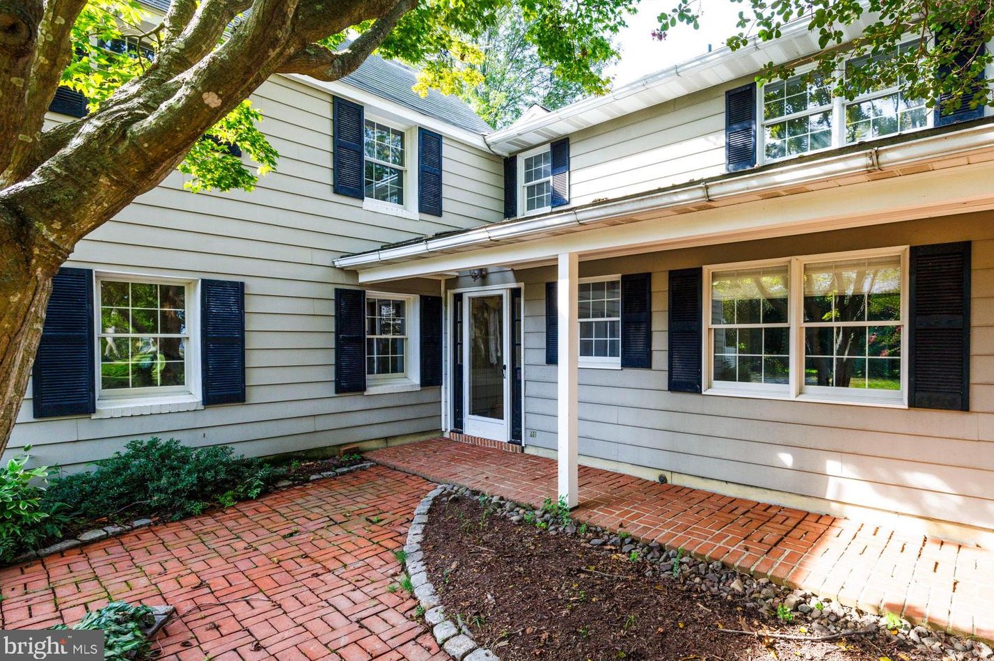 100 Sullivans Alley, Oxford, MD 21654