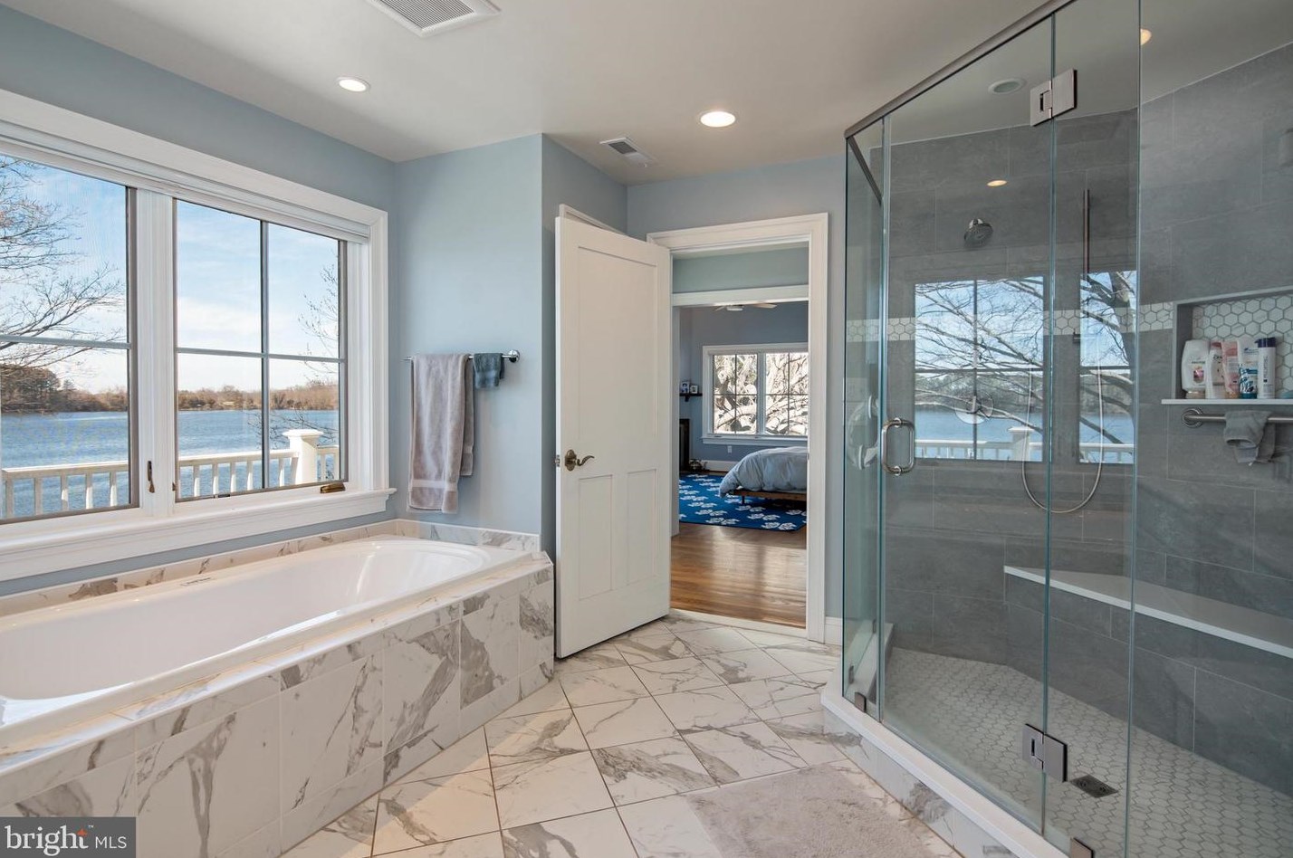 26404 Presquile Dr, Easton MD 21601 exterior