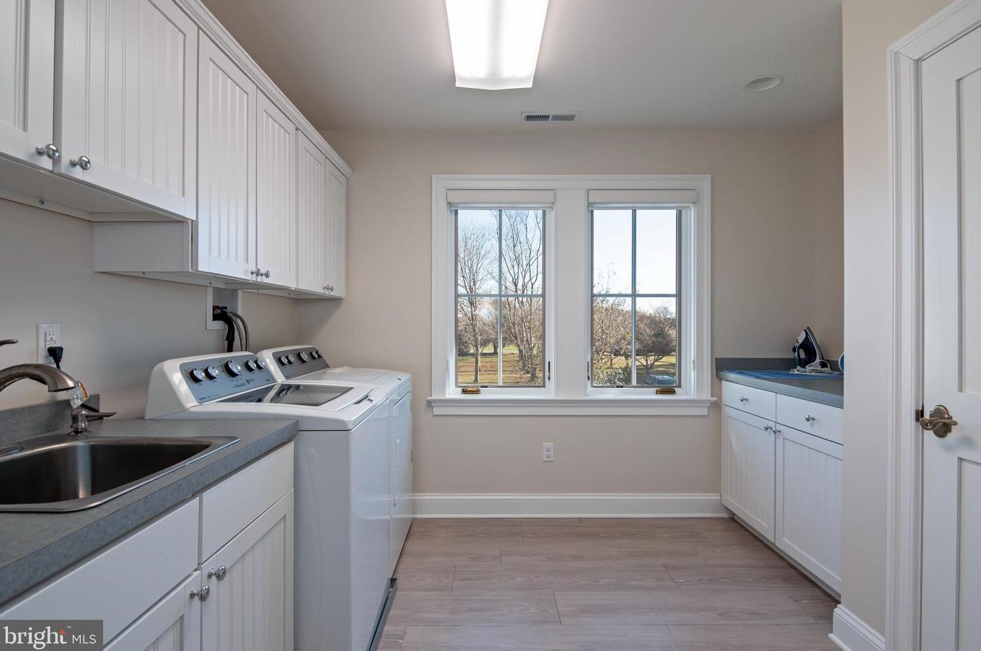 26404 Presquile Dr, Easton MD 21601 exterior