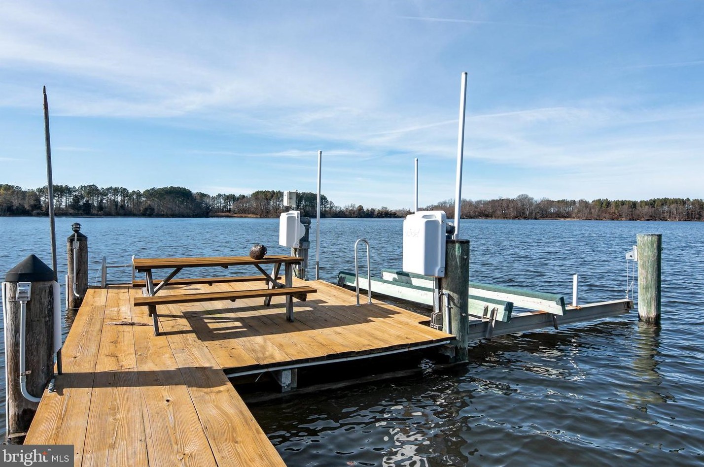 26404 Presquile Dr, Easton MD 21601 exterior