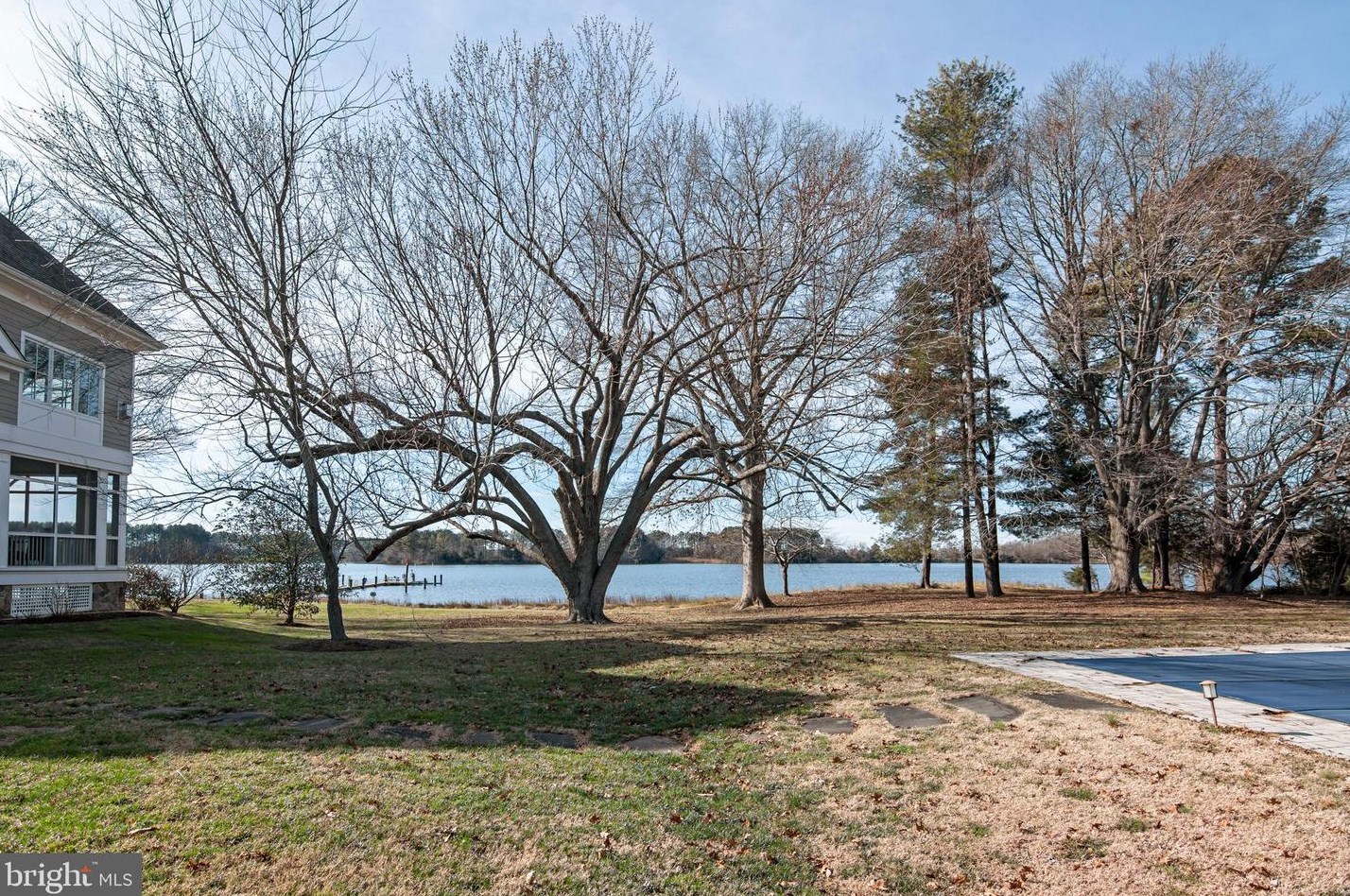 26404 Presquile Dr, Easton MD 21601 exterior