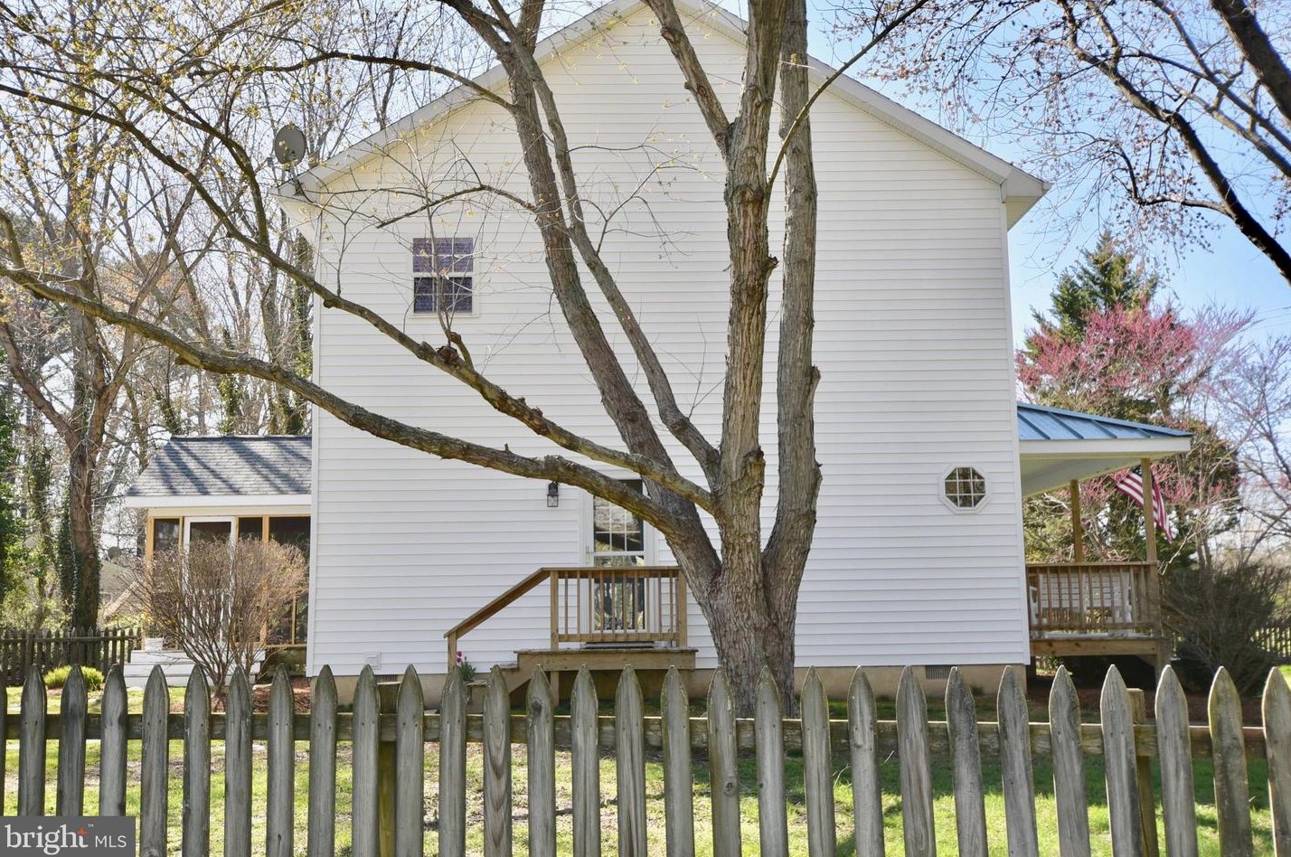 7054 Hopkins Nck Rd, Easton MD 21601-7706 exterior