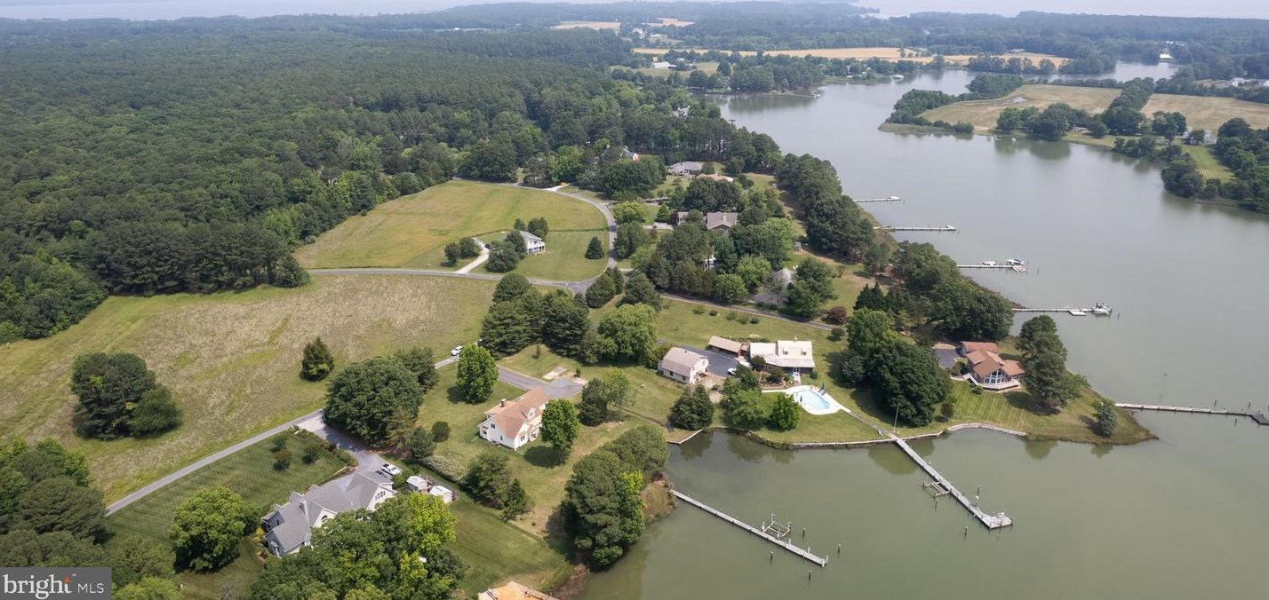 9205 Mallard Pt Ct, Saint Michaels MD 21647-9705 exterior