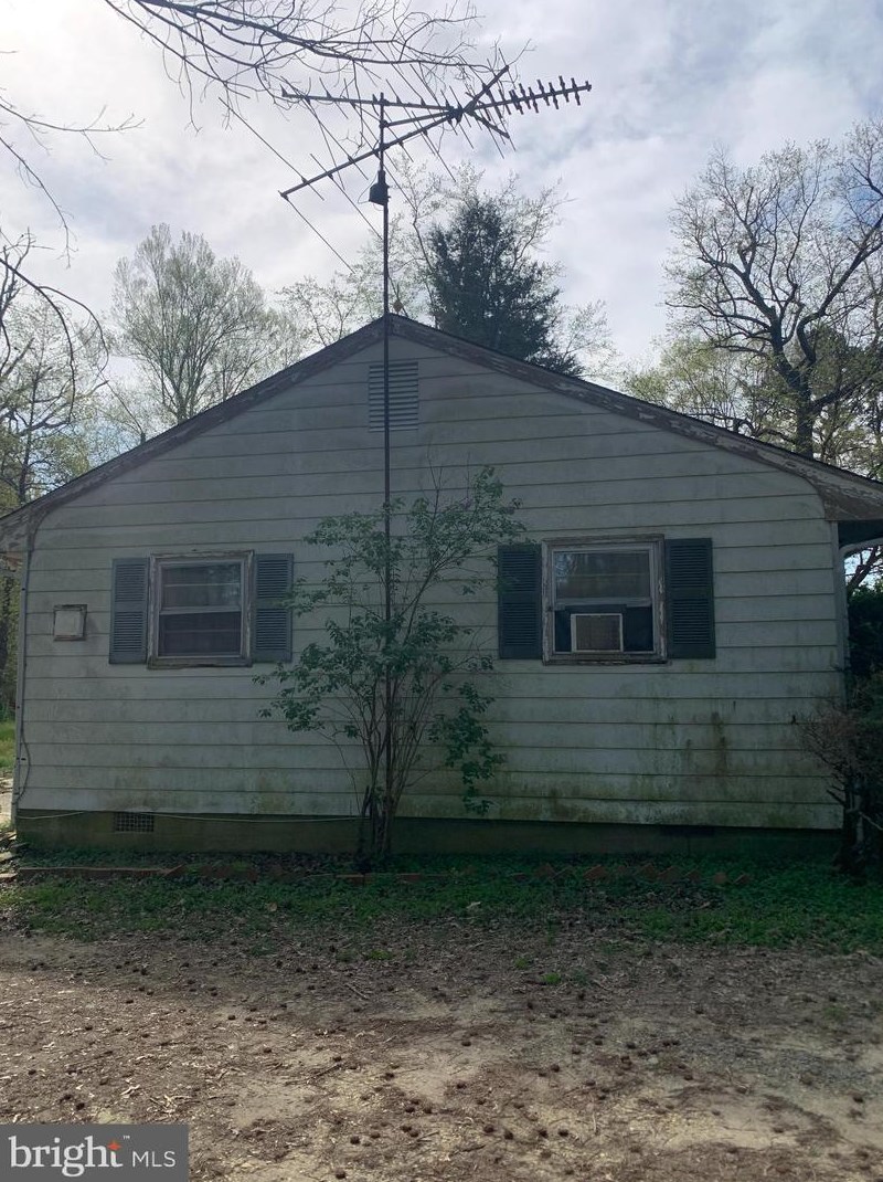 6117 Landing Neck Rd, Easton MD  21601-4507 exterior