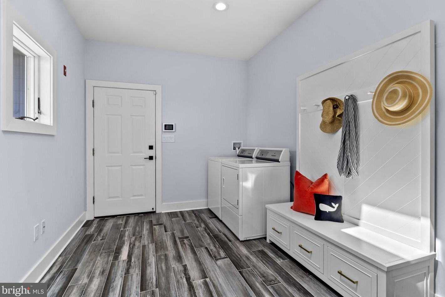 24564 New Post Rd, Saint Michaels MD 21663-2308 exterior