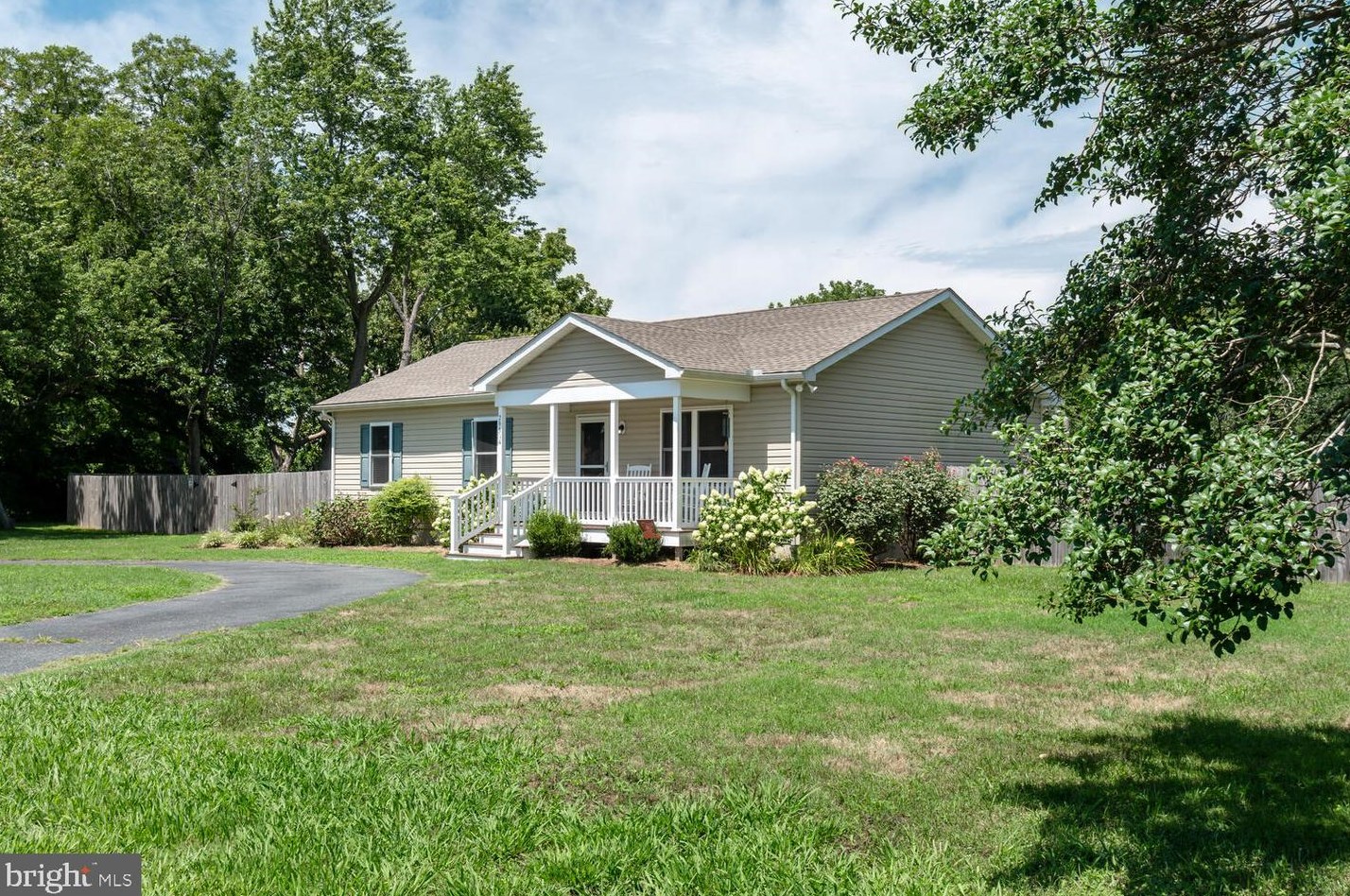 29314 Greenfield Ave, Trappe, MD 21673