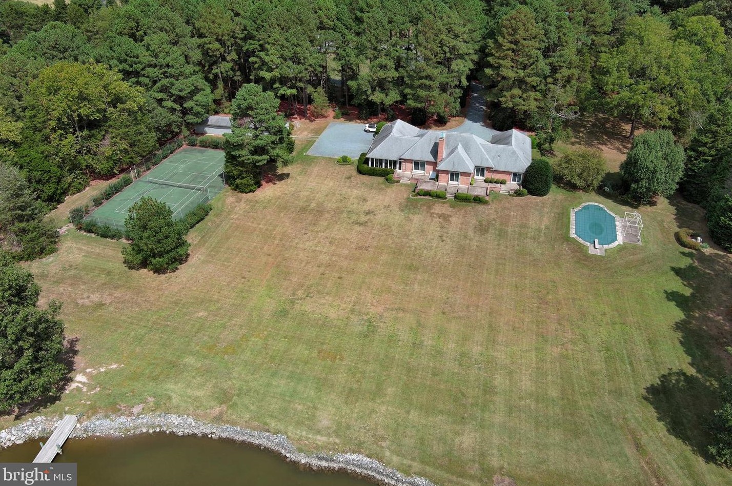 9338 Bantry Rd, Easton MD 21601-5715 exterior