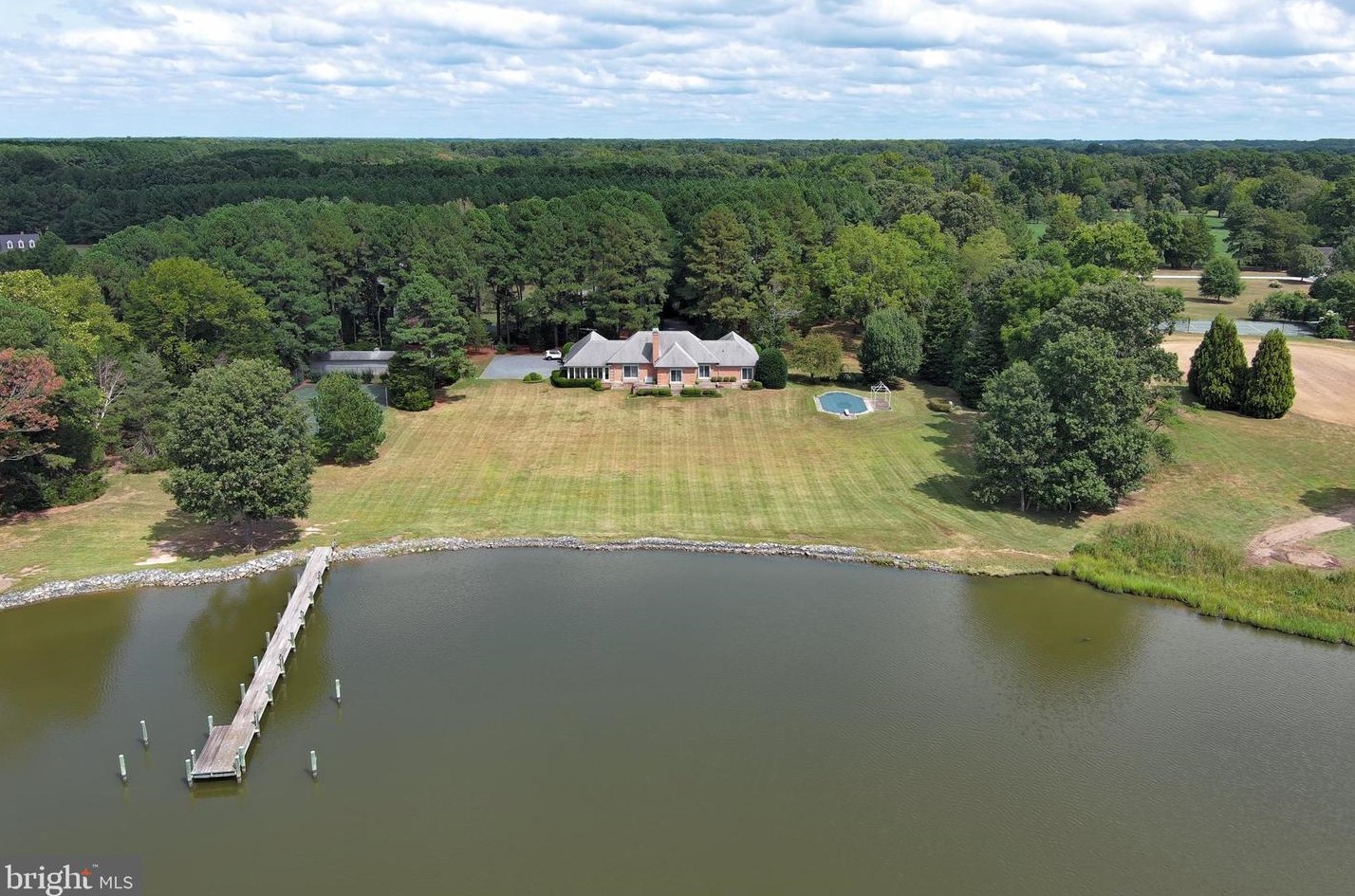 9338 Bantry Rd, Easton MD 21601-5715 exterior