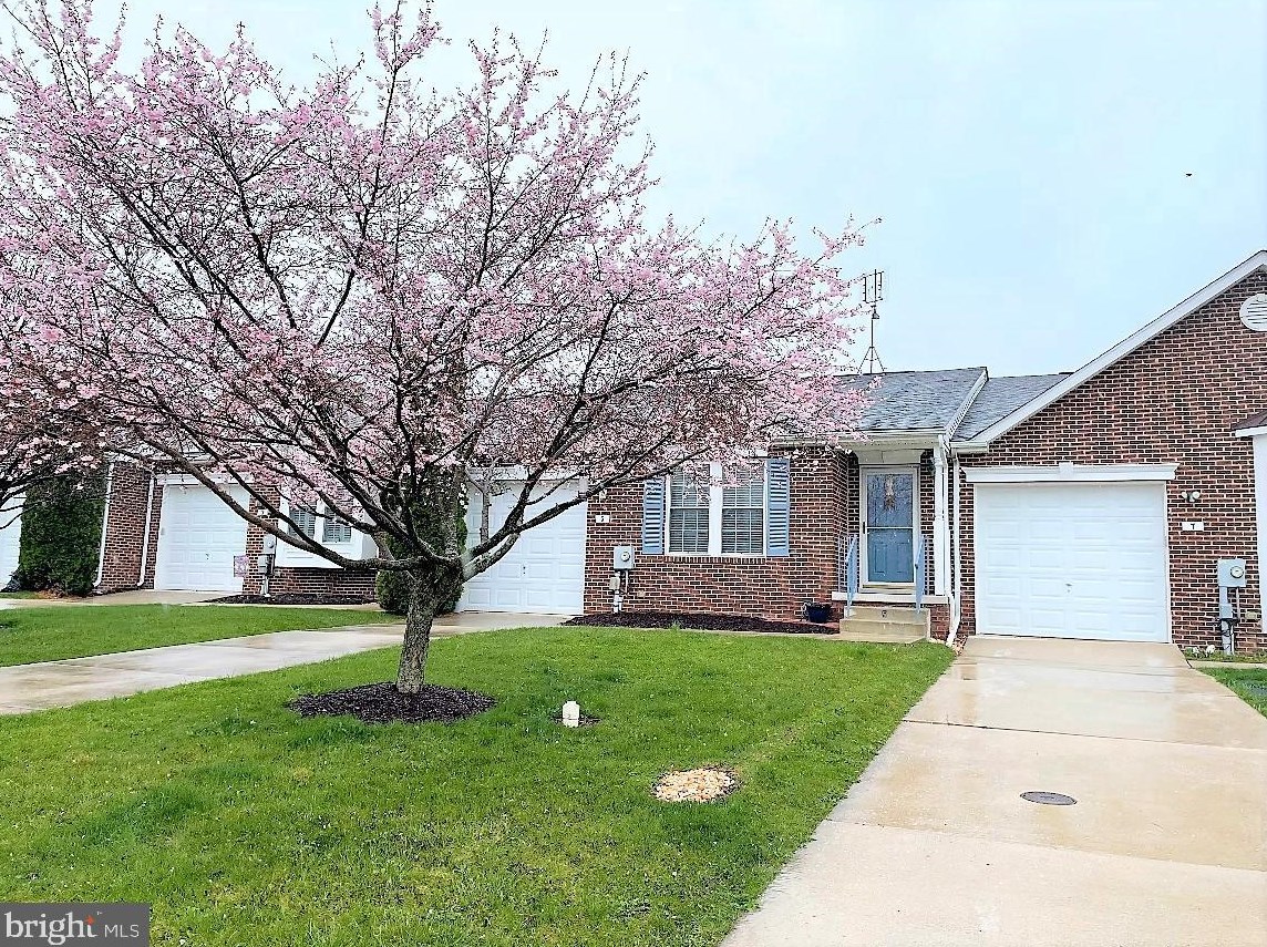 5 Eckstine Ct, Smithsburg, MD 21783