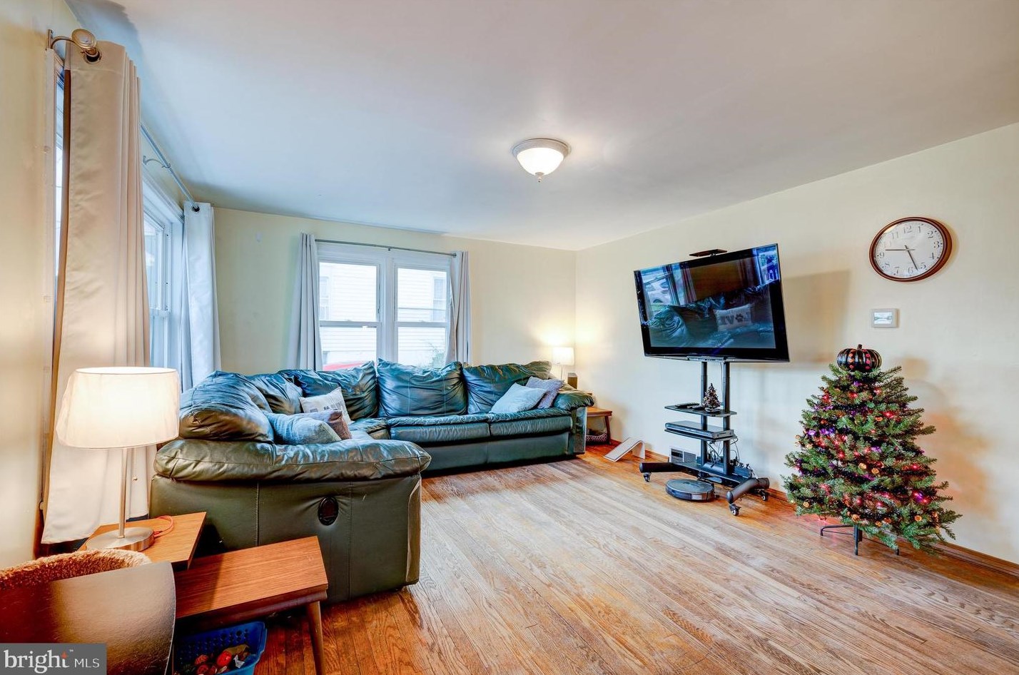 110 Fulton St, Hancock, MD 21750-1218