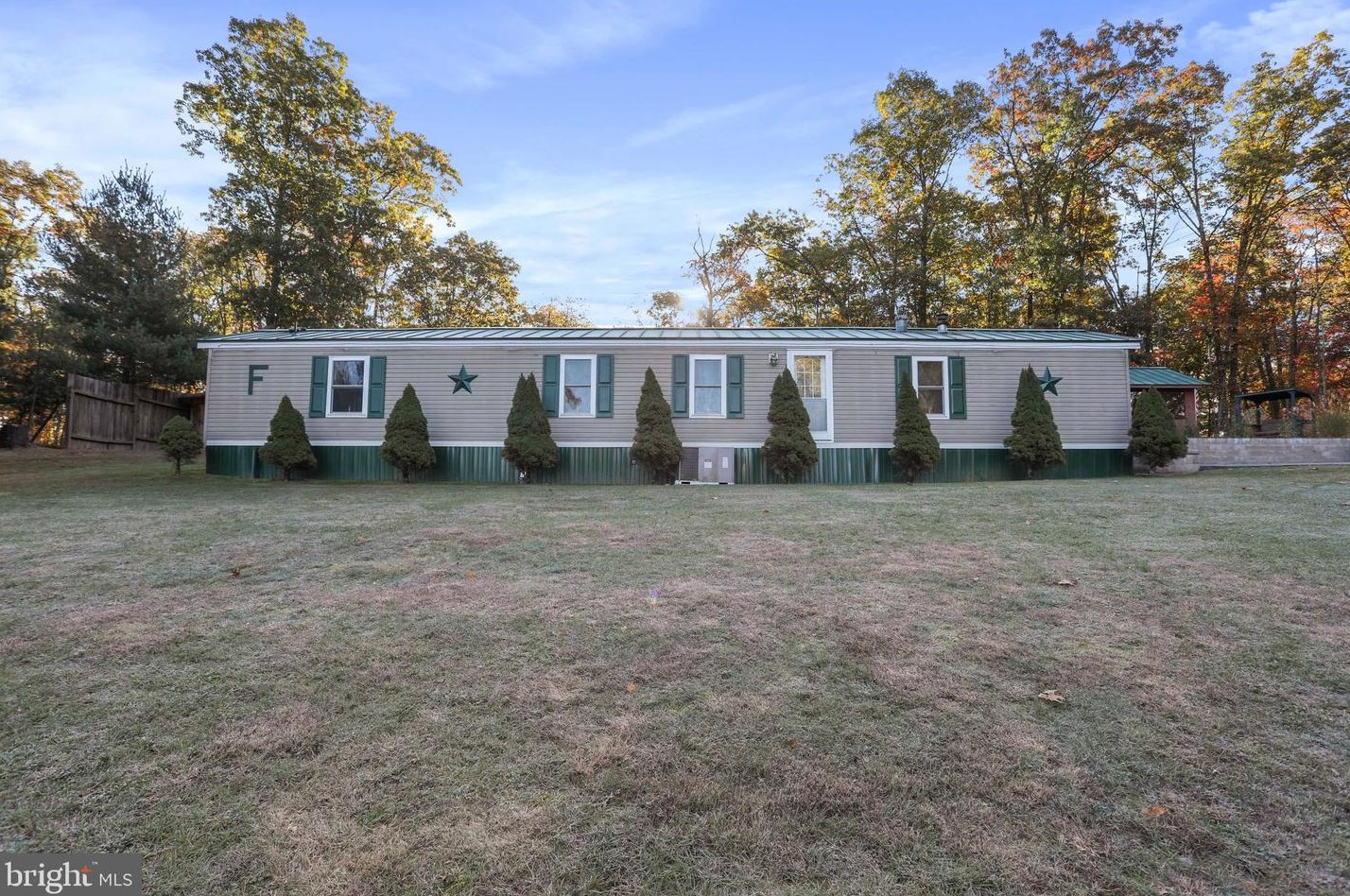 13233 Woodmont Rd, Hancock, MD 21750