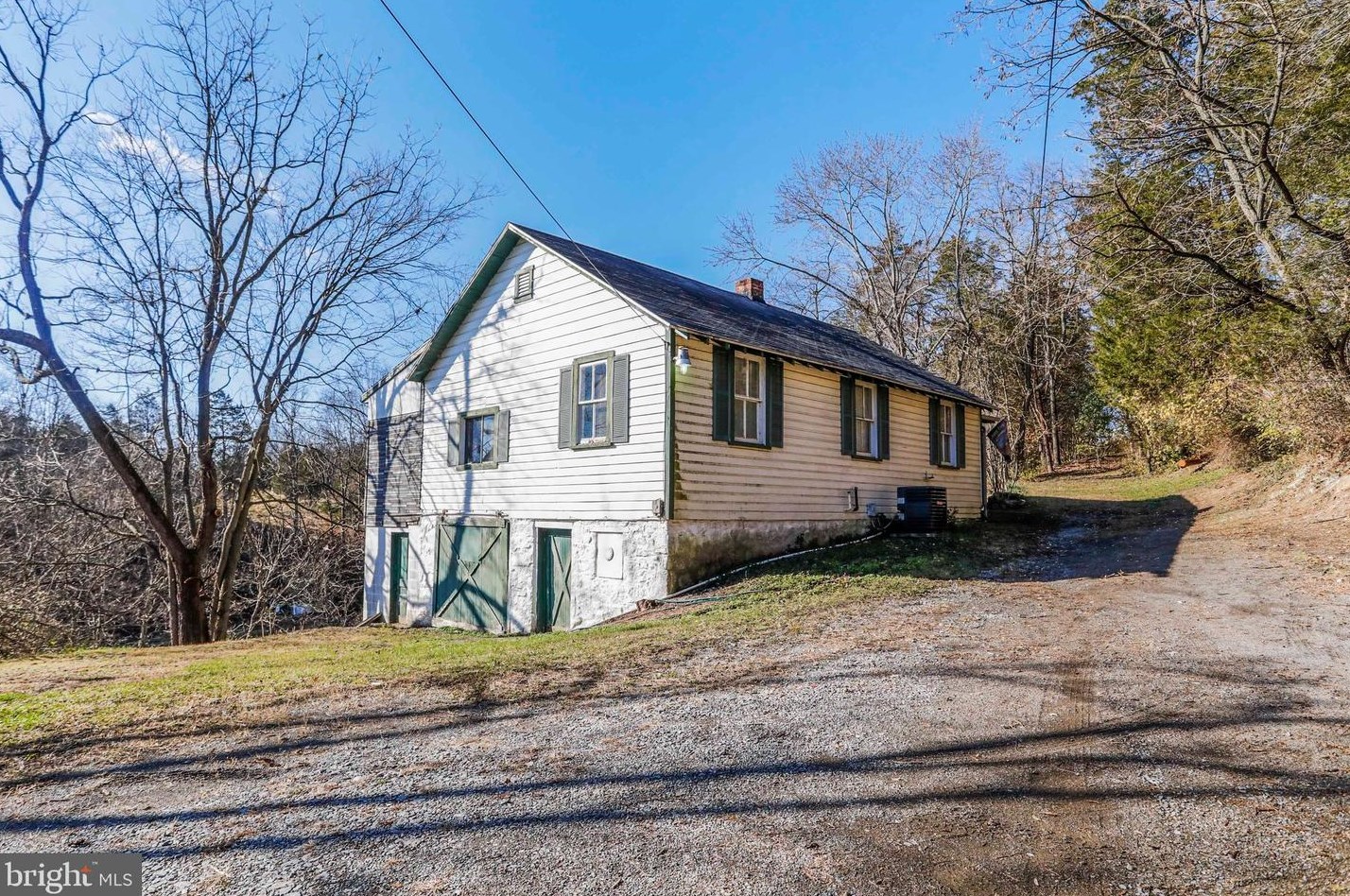 13602 Cresspond Rd, Clear Spring, MD 21722-1512