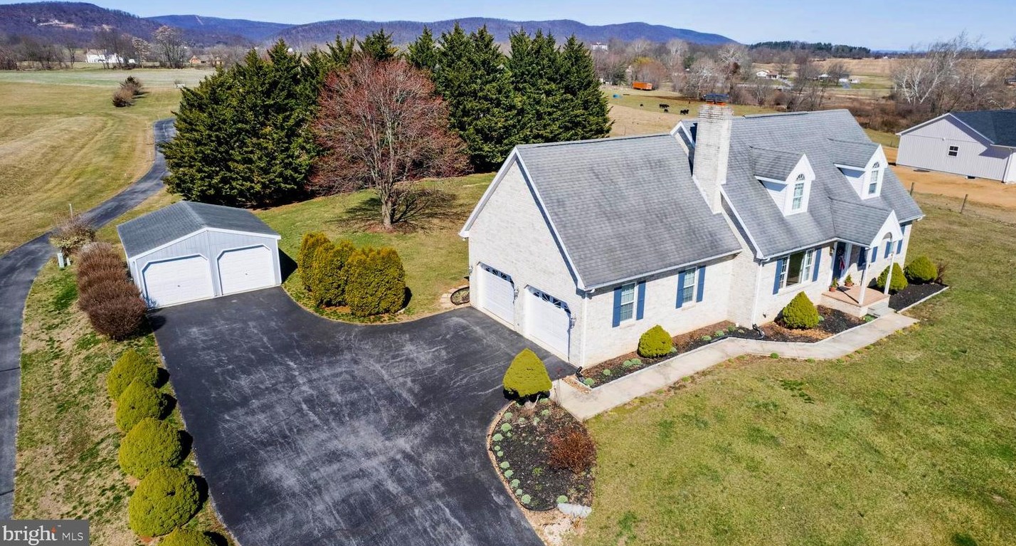 12452 Ashton Rd, Clear Spring, MD 21722