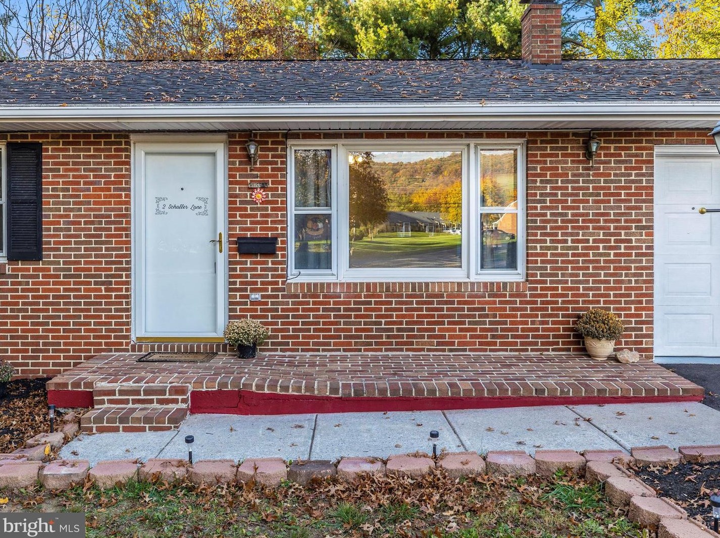 2 Schaller Ln, Smithsburg, MD 21783