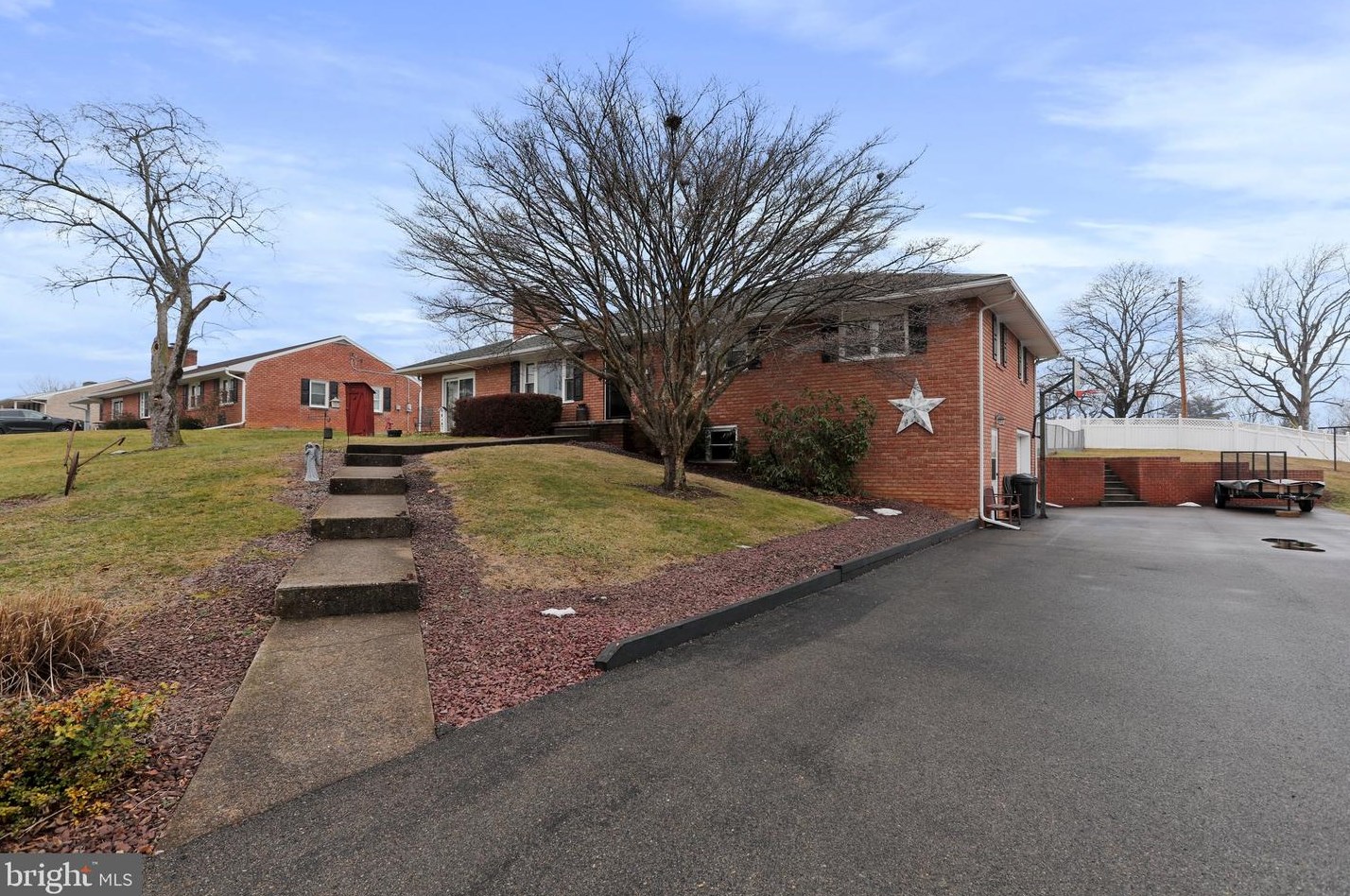 16024 Plumtree Ln, Williamsport, MD 21795-1132