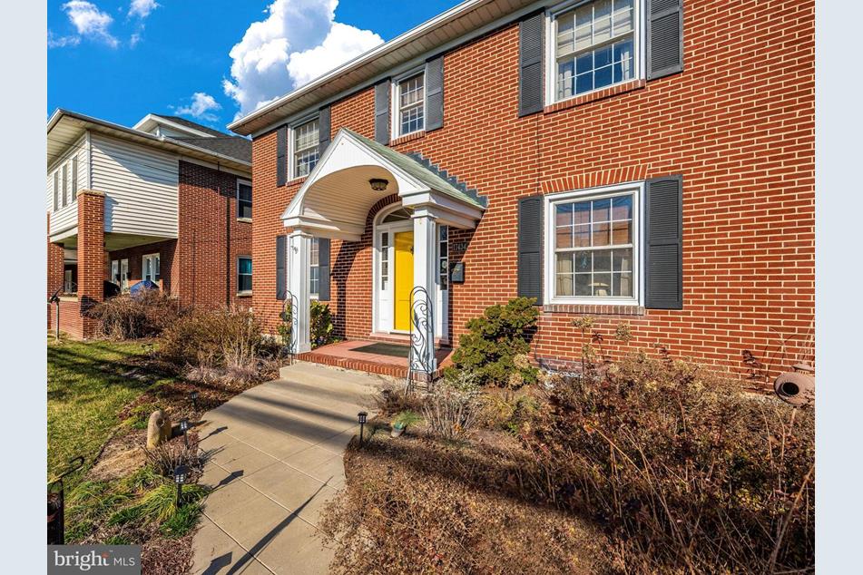 17434 Virginia Ave, Hagerstown, MD 21740 MLS MDWA2020338 Coldwell