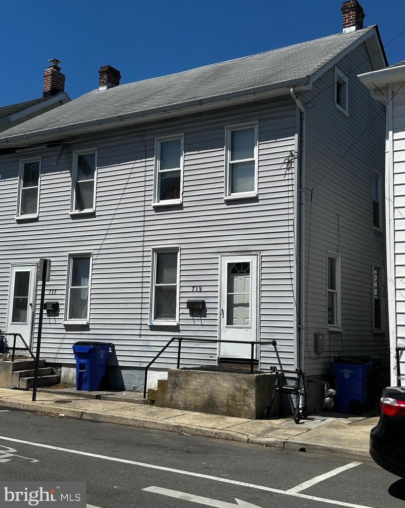 719 Locust St, Hagerstown, MD 21740-3909