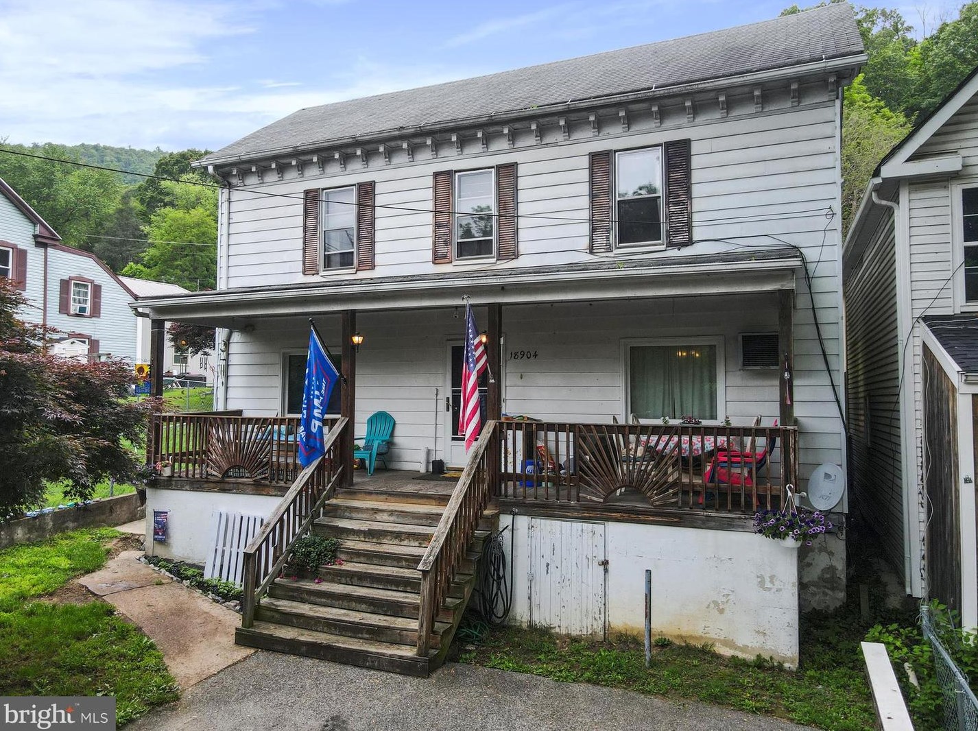 18904 Sandy Hook Rd, Brunswick, MD 21758