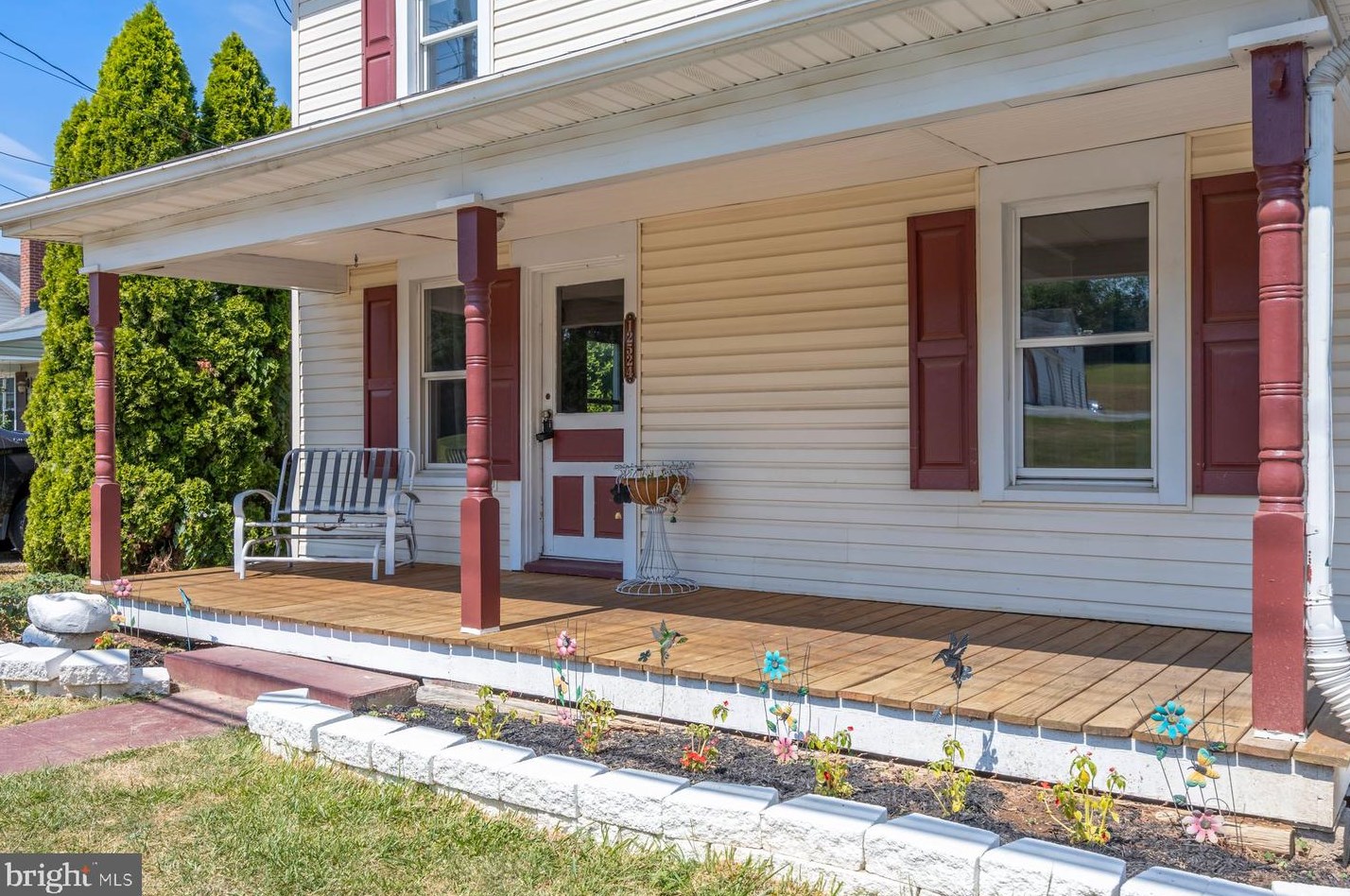 12524 Bradbury Ave, Smithsburg, MD 21783