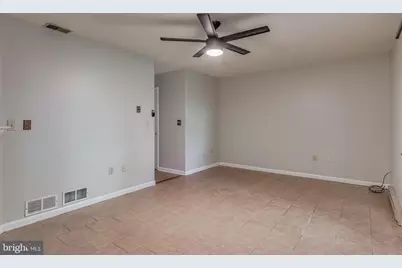 1026 Lindsay Lane, Hagerstown, MD 21742 - Photo 28