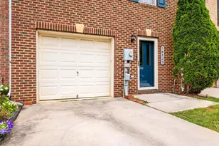 18323 Roy Croft Dr, Hagerstown, MD 21740 - Photo 2