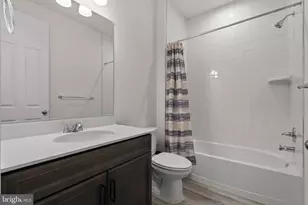 12313 Gemstone Dr, Hagerstown, MD 21740 - Photo 6