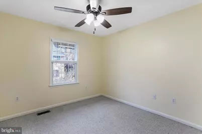 1221 Lindsay Lane, Hagerstown, MD 21742 - Photo 36